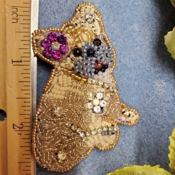 Beaded brooch French Bulldog puppy dog Made with Swarovski and Czech Crystals - Picture 3 of 4